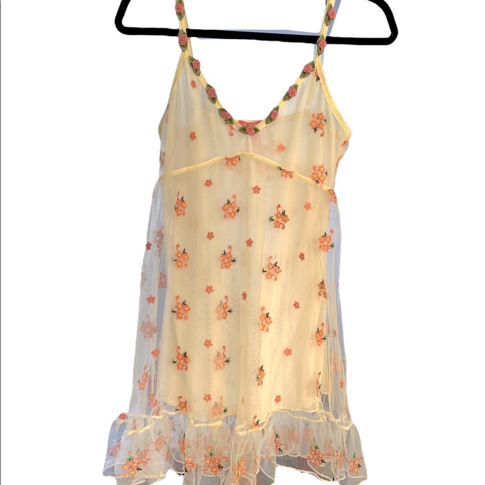 Cream colored, girly Babydoll Mini Dress (Floral, lace, lingerie)